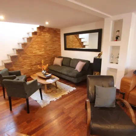 Appartement Ravissant Loft Dans Le Centre De Saint-Tropez