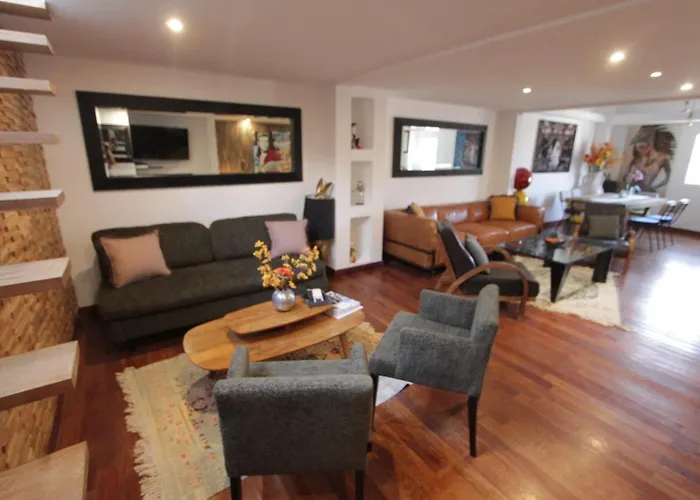 Ravissant Loft Dans Le Centre De Saint-Tropez